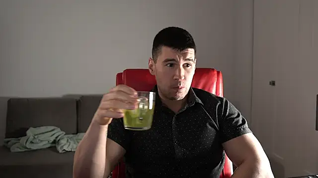 Sand0w online show from April 5, 10:38 pm