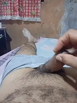Snapshot of NAUFRAGO_17CM chatting on July 18, 12:19 am NAUFRAGO 17CM online show from July 18, 12:19 am
