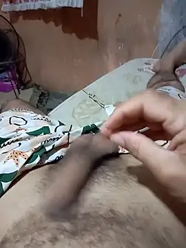 NAUFRAGO 17CM online show from January 11, 6:04 pm