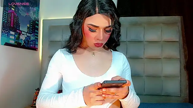 AmazingMistressNathy online show from April 3, 6:20 am