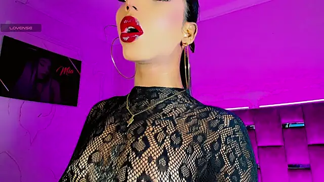 LADY-HOT-SEXY- online show from December 21, 3:52 am