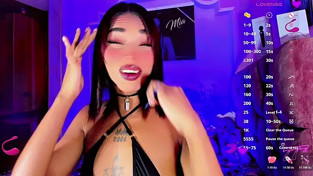 LADY-HOT-SEXY- online show from June 9, 9:49 pm