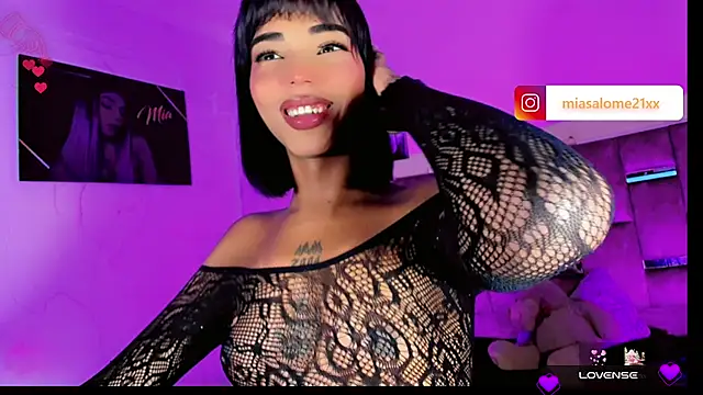 LADY-HOT-SEXY- online show from January 17, 6:50 am