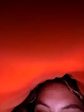 Theredcorazon online show from March 23, 11:10 am