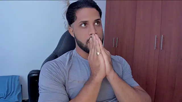 Pier Simons online show from March 31, 12:51 pm