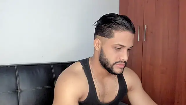 Pier Simons online show from October 30, 7:06 am