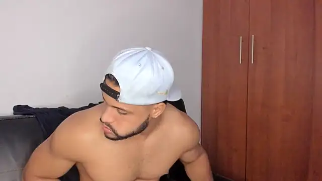 Pier Simons online show from November 10, 11:48 am