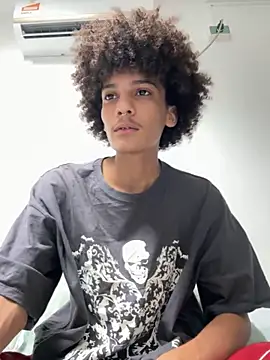 Snapshot of Max_Rain chatting on October 24, 10:53 pm Max Rain online show from October 24, 10:53 pm