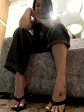 Snapshot of Ammberly__Adam23 chatting on October 13, 5:25 pm Ammberly Adam23 online show from October 13, 5:25 pm