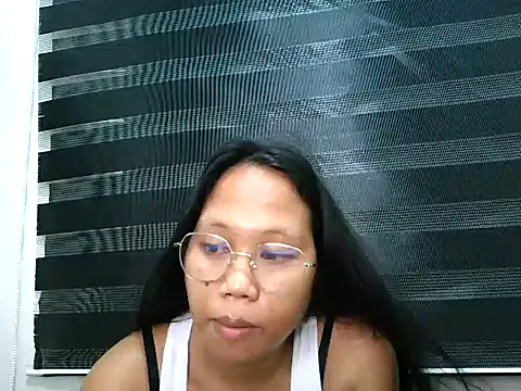 SpankyMyAss69 online show from February 25, 3:12 pm