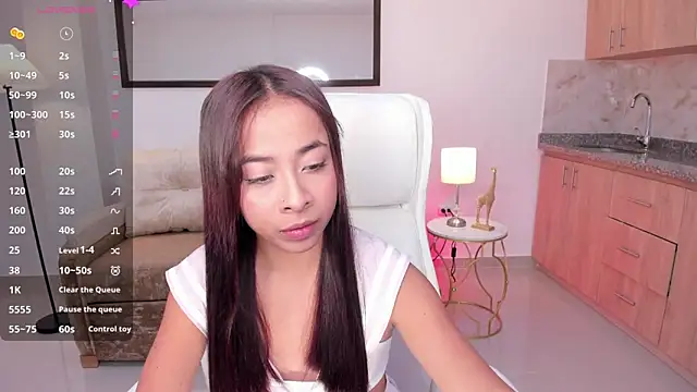 July Adams online show from October 4, 3:52 am