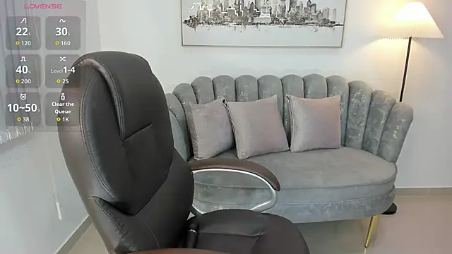 July Adams online show from April 5, 4:08 am