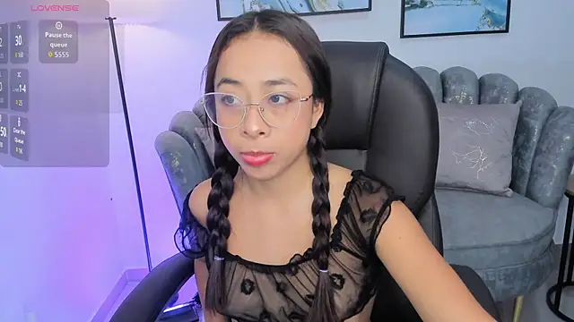 July Adams online show from November 26, 4:56 am