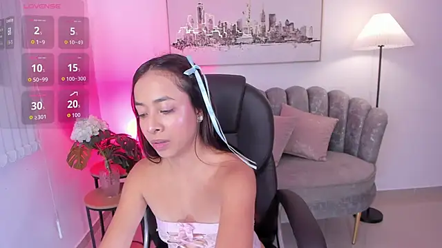 July Adams online show from February 15, 9:36 pm