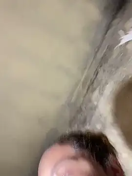 Chloe Leaozinho online show from April 14, 1:38 pm