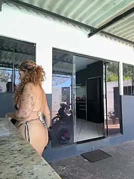 Snapshot of Chloe_Leaozinho chatting on November 11, 3:07 pm Chloe Leaozinho online show from November 11, 3:07 pm