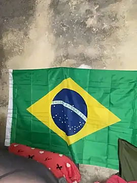 Snapshot of Chloe_Leaozinho chatting on June 19, 1:44 am Chloe Leaozinho online show from June 19, 1:44 am