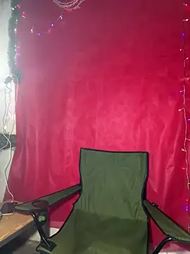 Chloe Leaozinho online show from December 19, 10:56 pm