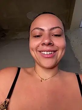 Snapshot of Chloe_Leaozinho chatting on July 10, 12:49 pm Chloe Leaozinho online show from July 10, 12:49 pm