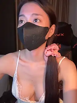 Snapshot of _Meimeibaby_ chatting on June 4, 10:42 am Meimeibaby online show from June 4, 10:42 am