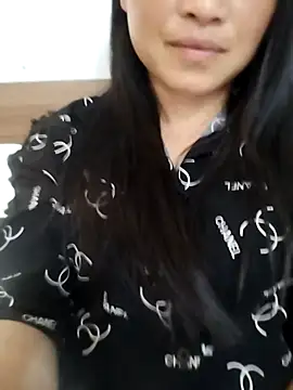 Tiyir597 online show from March 28, 2:18 pm