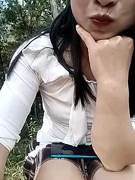 Snapshot of Tiyir597 chatting on September 28, 8:54 am Tiyir597 online show from September 28, 8:54 am