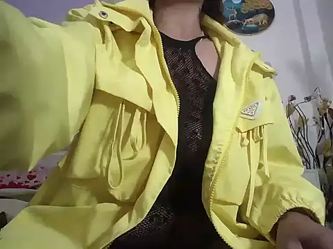 lyly asian online show from November 20, 10:42 pm