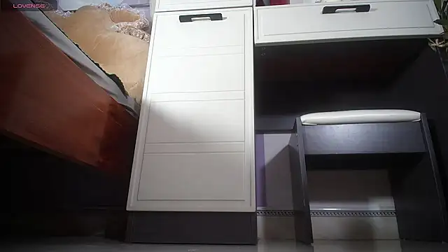 lyly asian online show from March 19, 4:51 pm