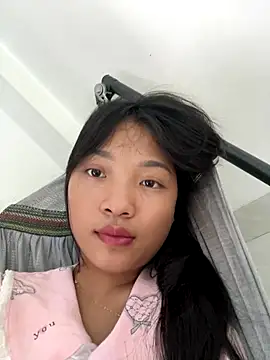 Phayphay77 online show from October 15, 2:10 am