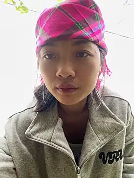 Phayphay77 online show from November 4, 3:43 am