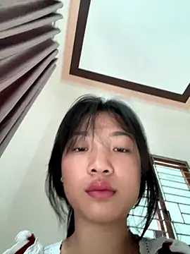 Phayphay77 online show from October 3, 2:15 am