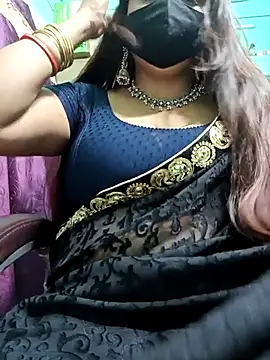 Snapshot of Bhanu-Sharma chatting on October 11, 5:52 am Bhanu-Sharma online show from October 11, 5:52 am