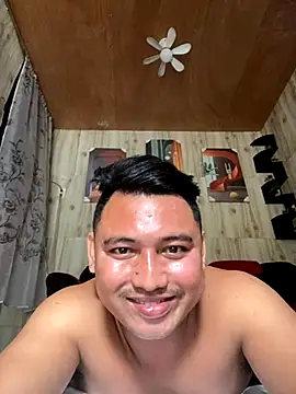 Snapshot of BicuriousExploer chatting on October 9, 1:28 am BicuriousExploer online show from October 9, 1:28 am