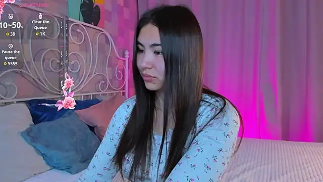 Megan Williamms online show from October 30, 12:53 am