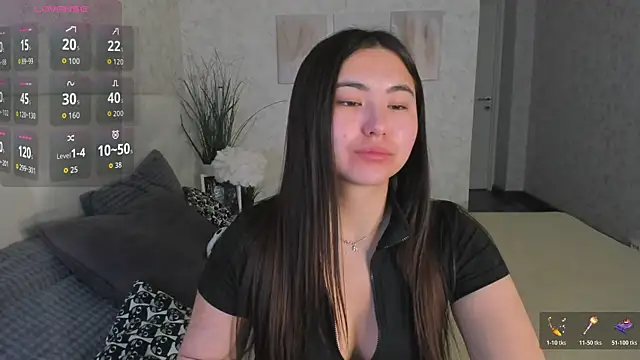 Megan Williamms online show from November 28, 9:31 am