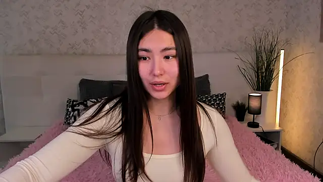 Megan Williamms online show from October 19, 9:23 am