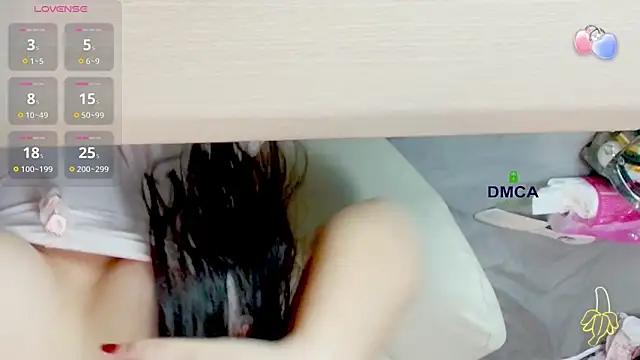 Rose Rosemary online show from February 5, 1:23 am