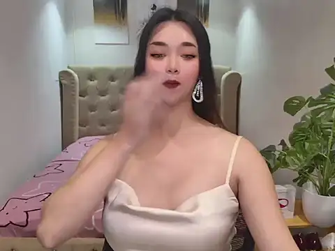 Snapshot of Ts-yoshi chatting on July 9, 8:52 pm Ts-yoshi online show from July 9, 8:52 pm
