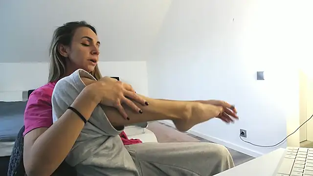 ArabianMalikah online show from March 3, 7:37 am