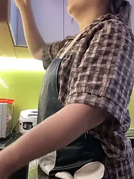 Snapshot of kute_sex chatting on September 18, 1:41 am kute sex online show from September 18, 1:41 am