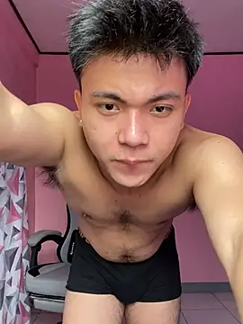 Snapshot of JerichoGutierez chatting on August 7, 3:34 am JerichoGutierez online show from August 7, 3:34 am