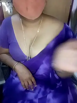 Jessi 25 online show from February 21, 6:10 pm