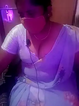 Jessi 25 online show from February 13, 4:51 pm