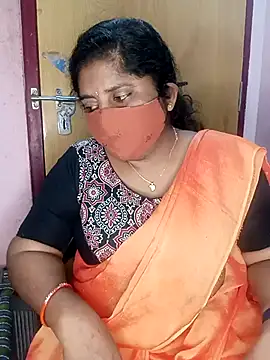 Jessi 25 online show from October 24, 5:45 pm