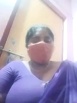 Jessi 25 online show from January 6, 6:56 pm