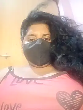 Jessi 25 online show from April 15, 7:07 pm