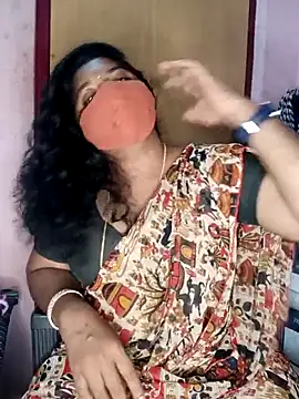 Jessi 25 online show from December 4, 6:51 pm