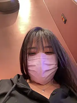 xiao-mo520 online show from May 3, 10:20 am