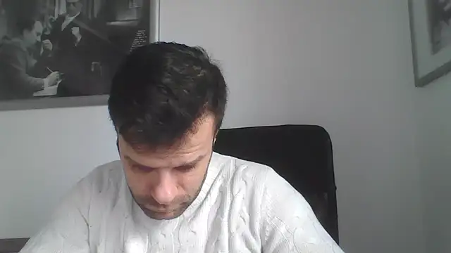 Snapshot of FROCETTO93 chatting on January 14, 7:45 am FROCETTO93 online show from January 14, 7:45 am