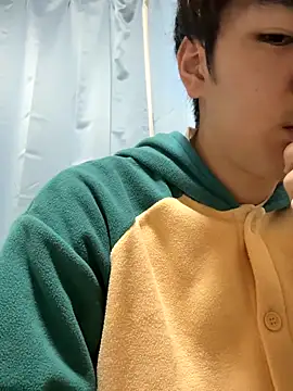 suzaku1229 online show from November 12, 1:48 pm